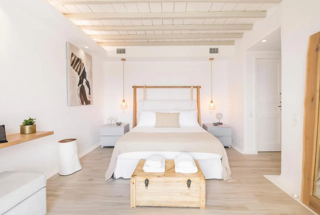 Hyperion Villa By Llb Mykonos Klouvas