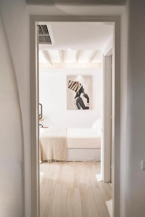 Hyperion Villa By Llb Mykonos Klouvas